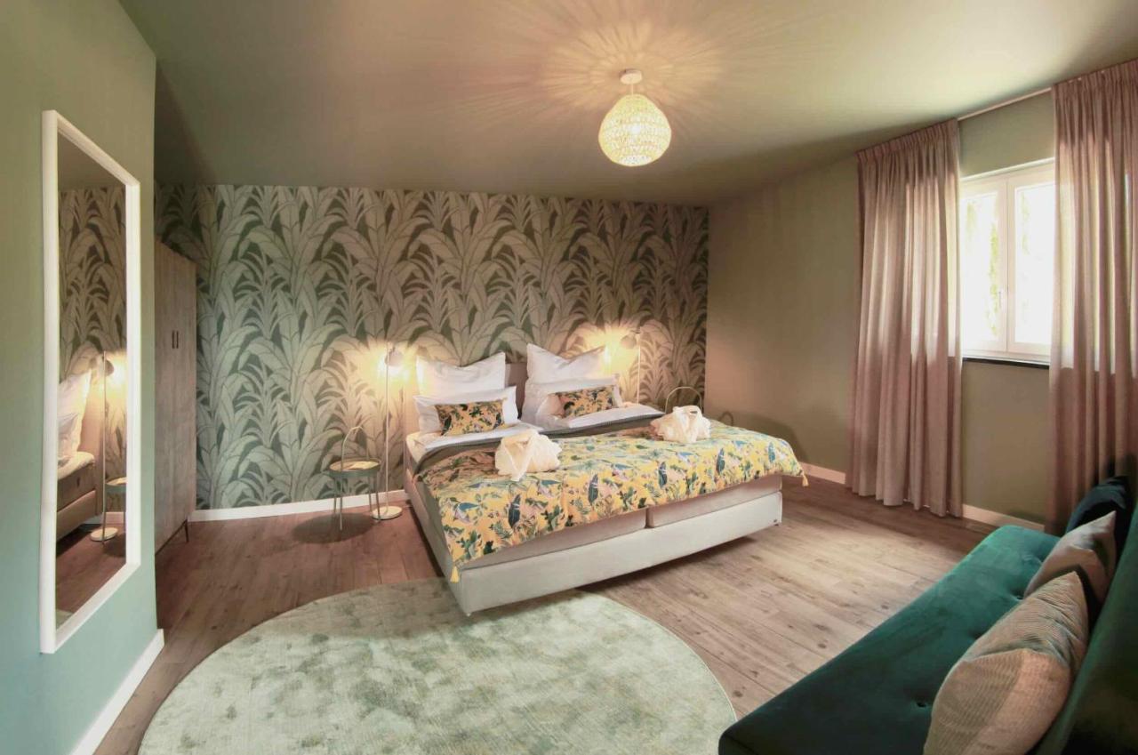 Luxapart Eifel Mit Privater Sauna Harscheid Exterior foto