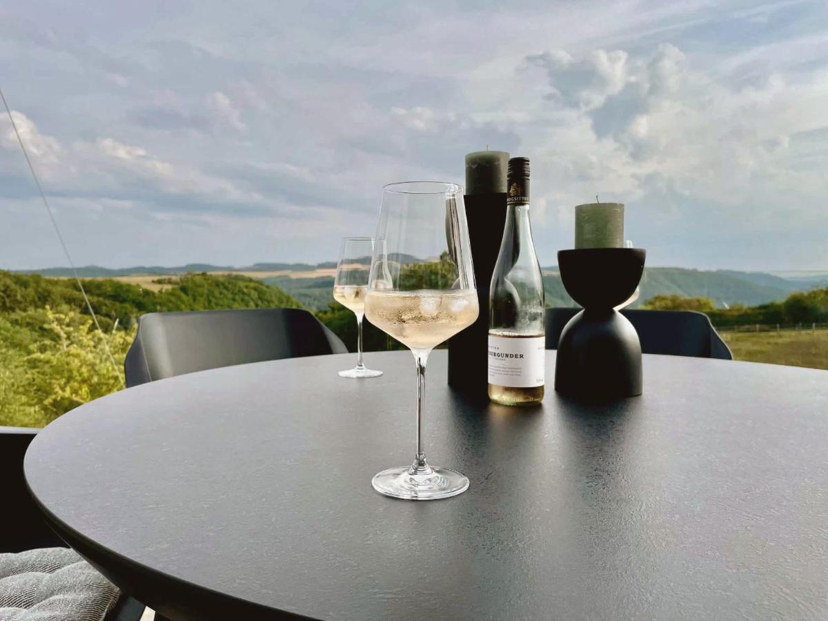 Luxapart Eifel Mit Privater Sauna Harscheid Exterior foto